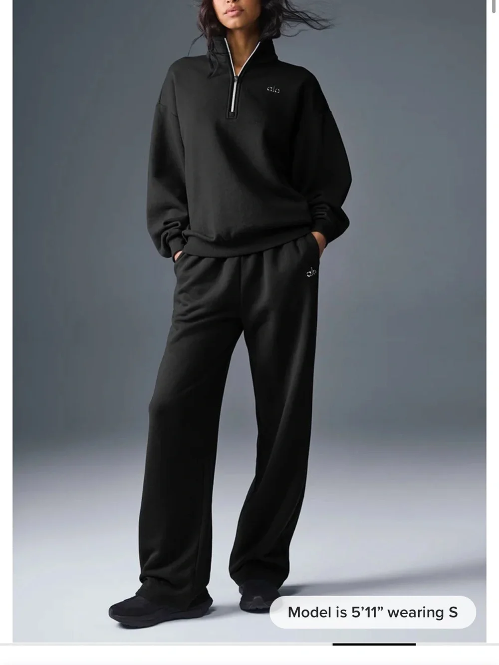 ALO Yoga Black Accolade Quarter Zip